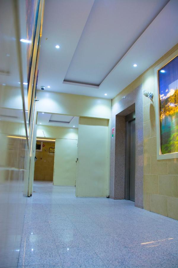 اجنحه البيداء للوحدات السكنيه فرع الجنوبي Abyar 'Ali エクステリア 写真